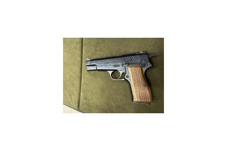 Pistolet FEG HP, Kal.9x19mm