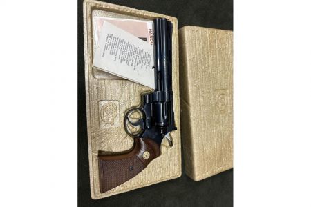 Colt Python 6' 1979r