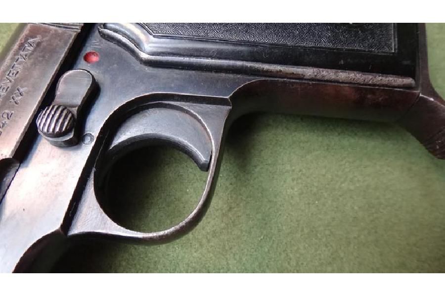 pistolet-beretta-34-1942r-9x17[5].jpg