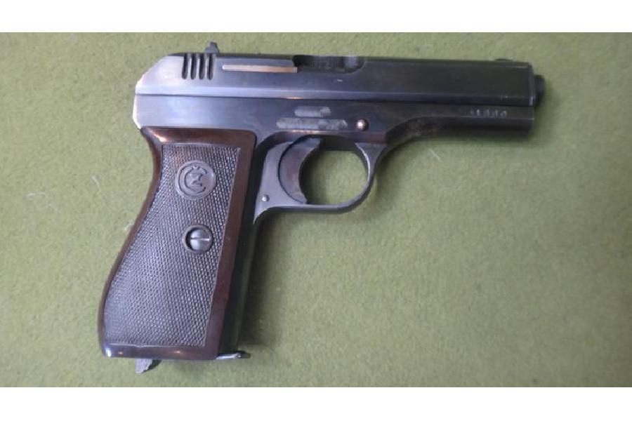 pistolet-cz27-7-65mm[10].jpg